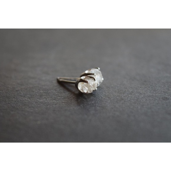 Sterling silver stud earrings, alternative diamond, uncut natural gemsto… - Picture 3 of 4